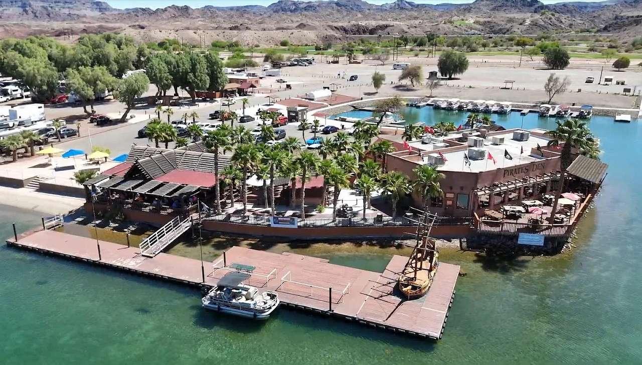 Pirates Den Resort