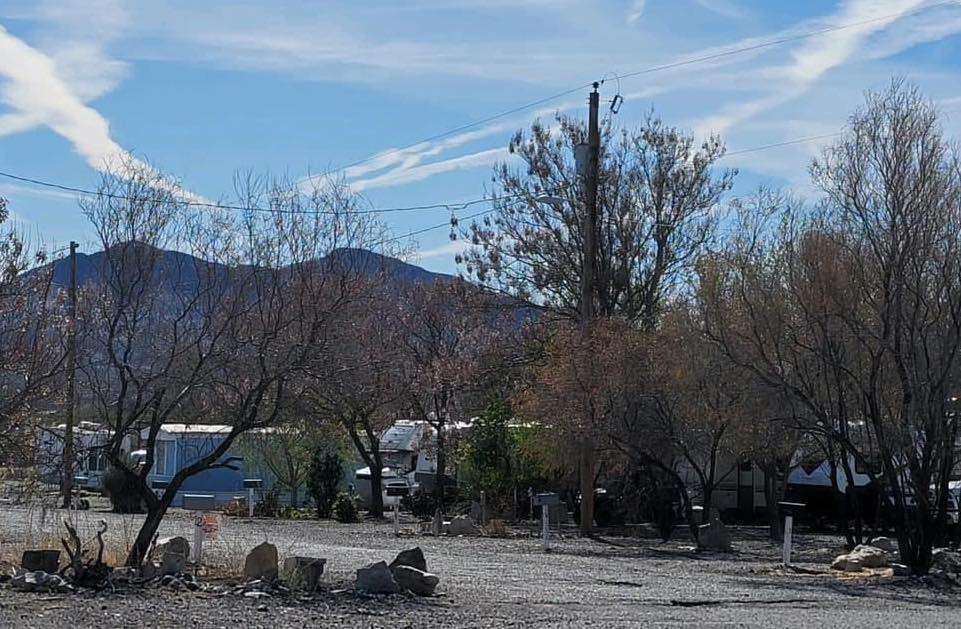 Arrey Of Sunshine RV Park