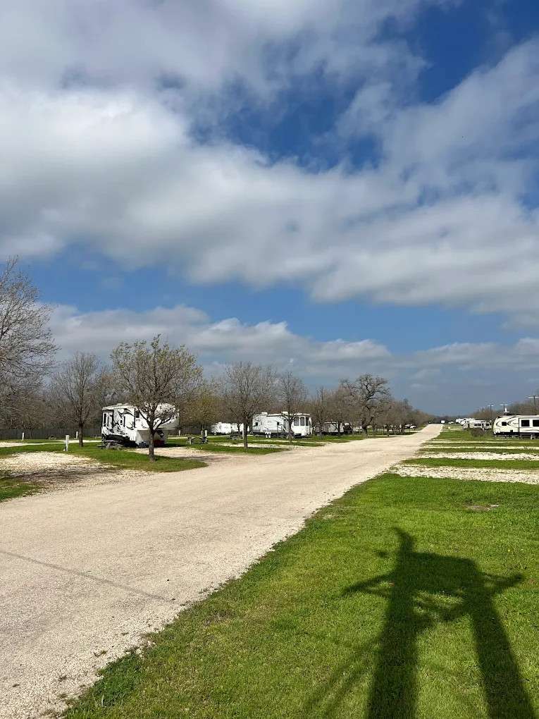 Patriot RV Park - Gonzales