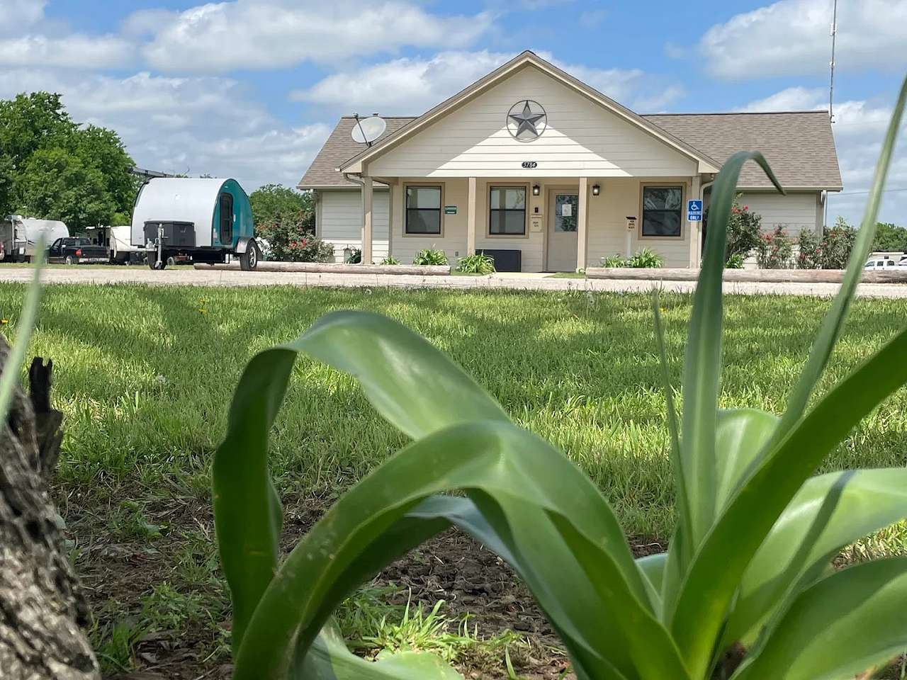 Patriot RV Park - Gonzales
