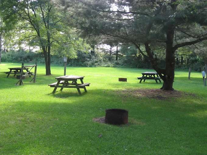 Monty's Bay Campsites