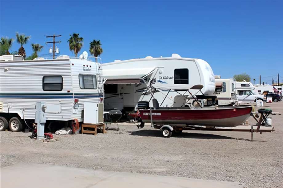 Fisher's Landing Resort