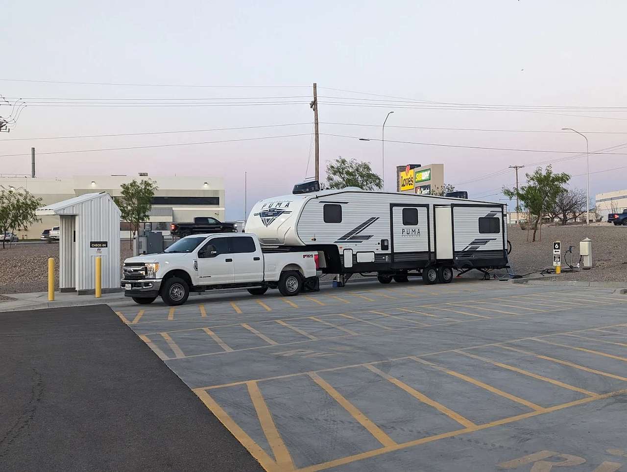 Love's RV Hookup Santa Teresa 817