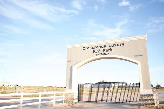 Crossroads Luxury RV Park