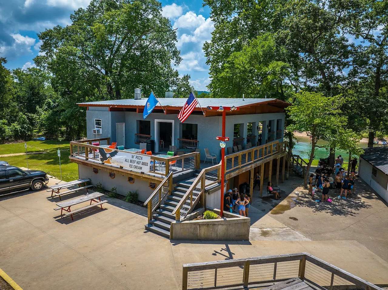 Eagle Bluff Resort