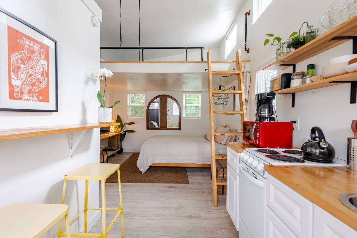 Charming Tiny Home Retreat!
