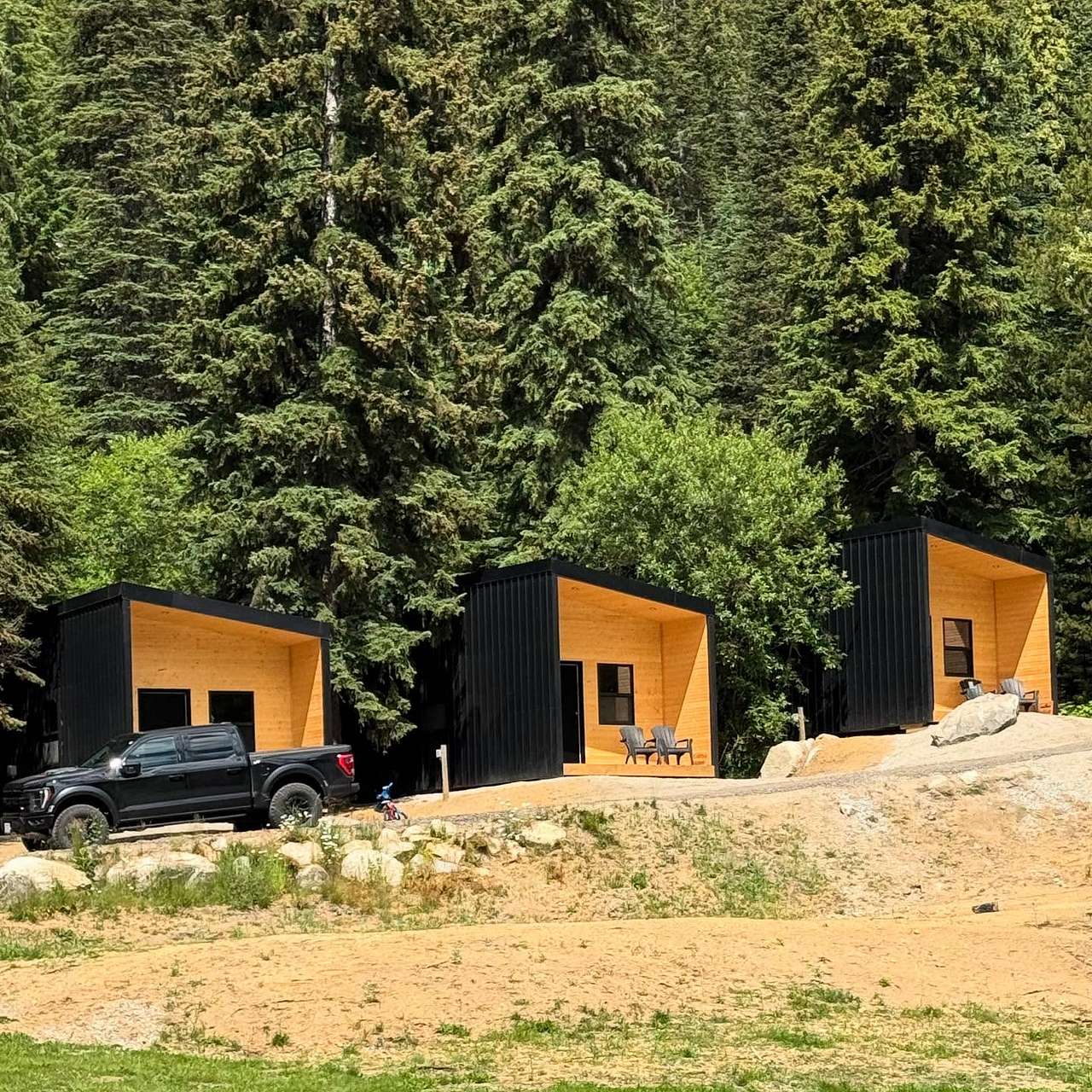 Chute Lake Lodge