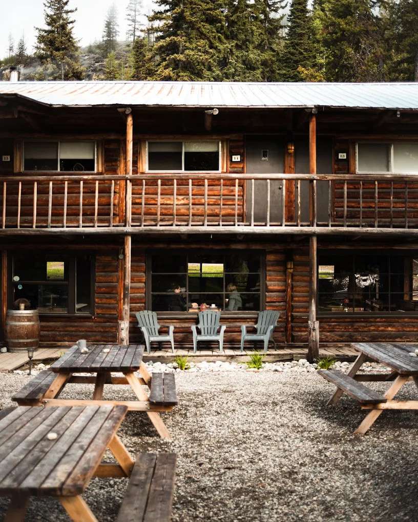 Chute Lake Lodge
