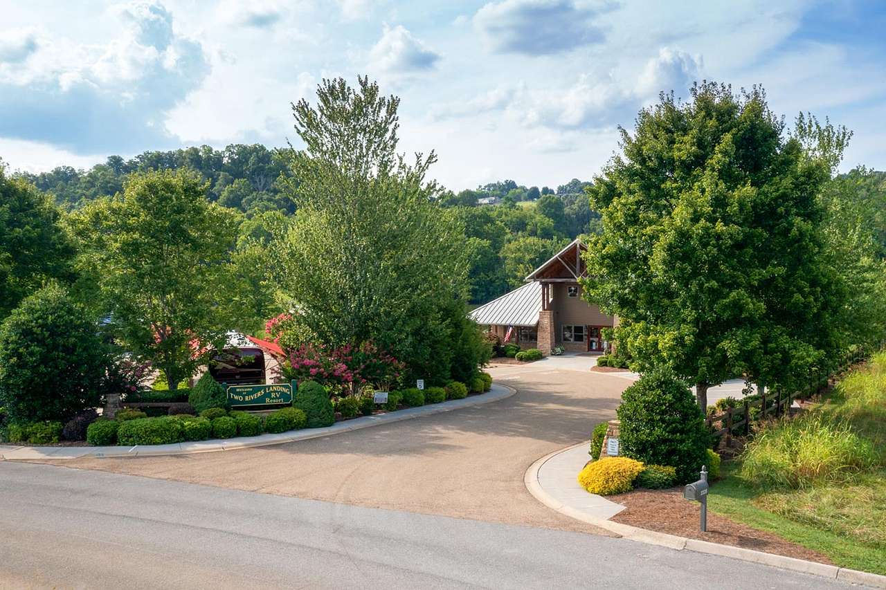 Two Rivers Landing Resort