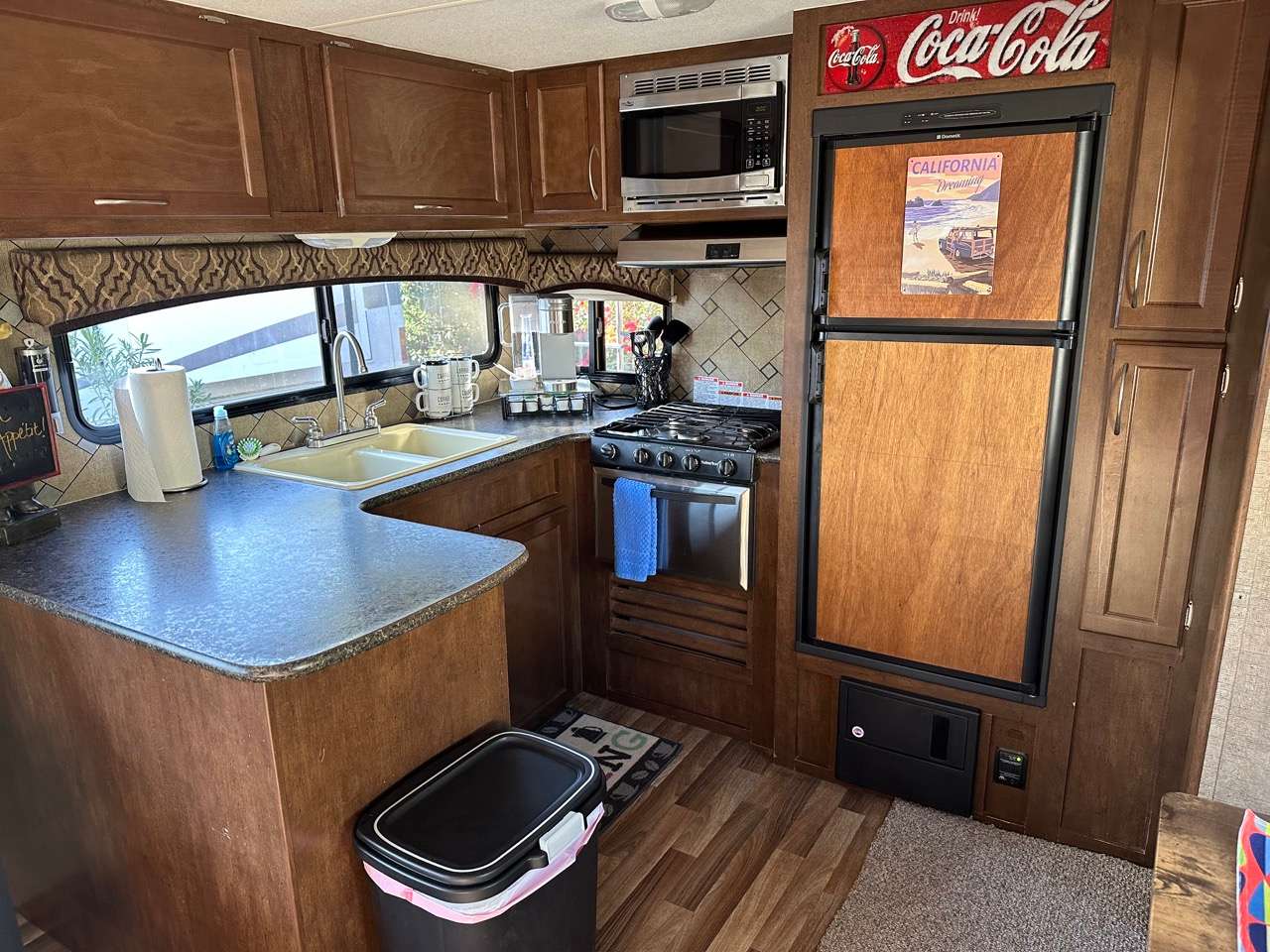 Cathedral Palms RV Resort