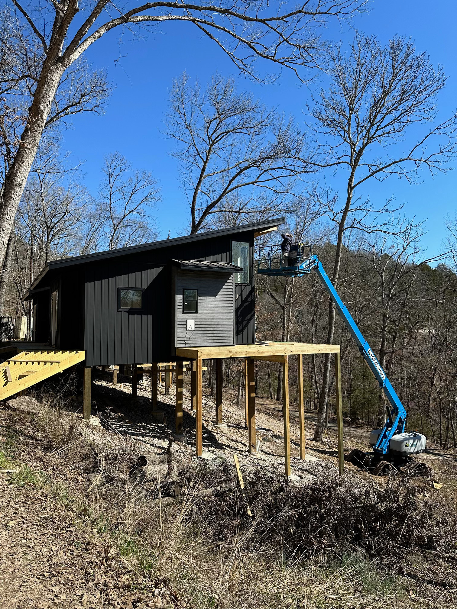 Beaver Lake Treehouse with Hot Tub