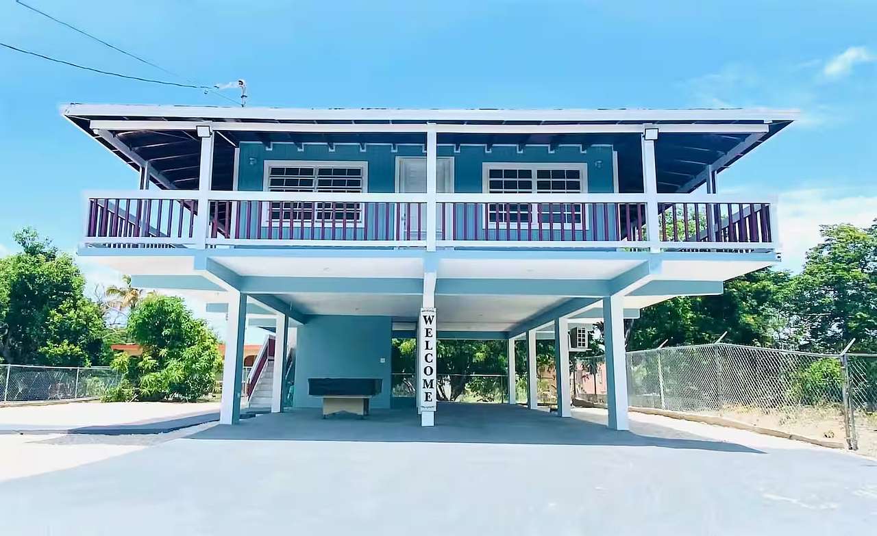 Steps to Playa Santa Pool Table BBQ & Pets Welcome