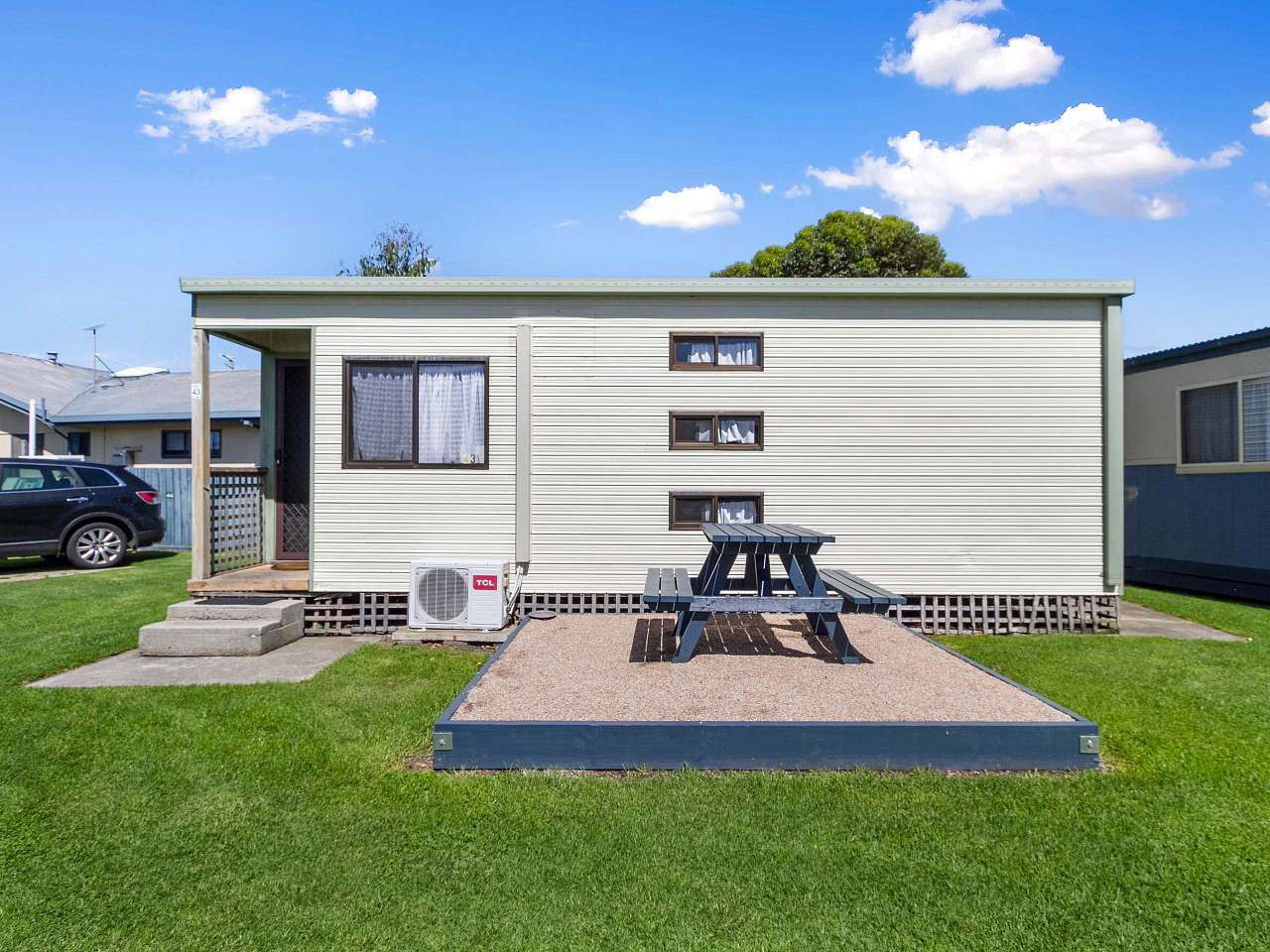 Waters Edge Holiday Park