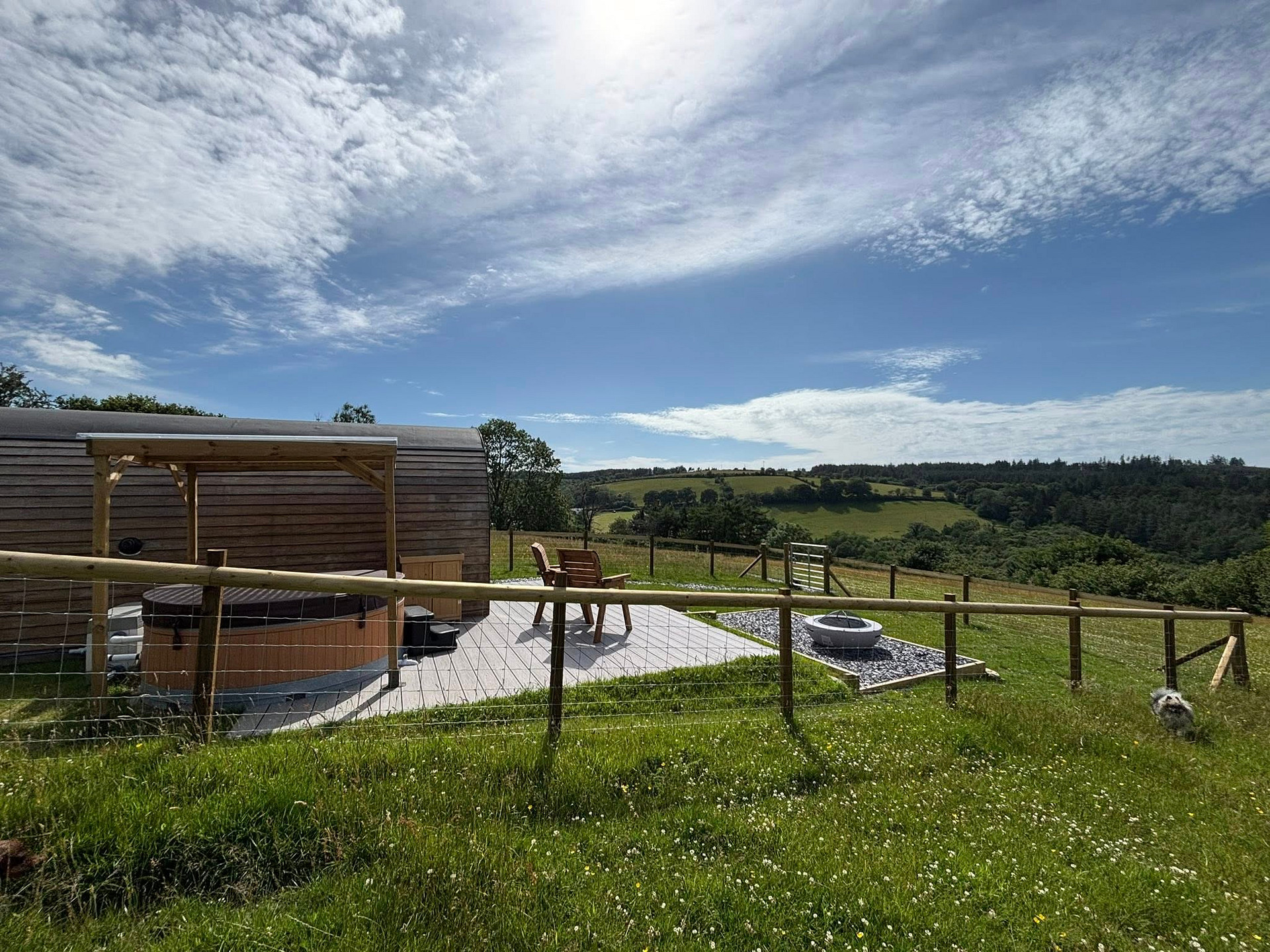 Four Paws Glamping