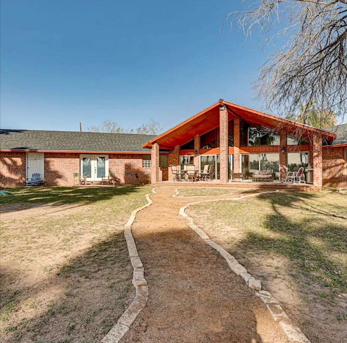 Rancho El Charco