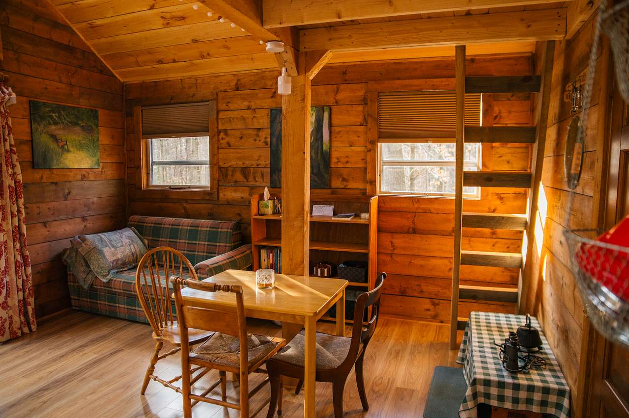 Emerald Green Cabin