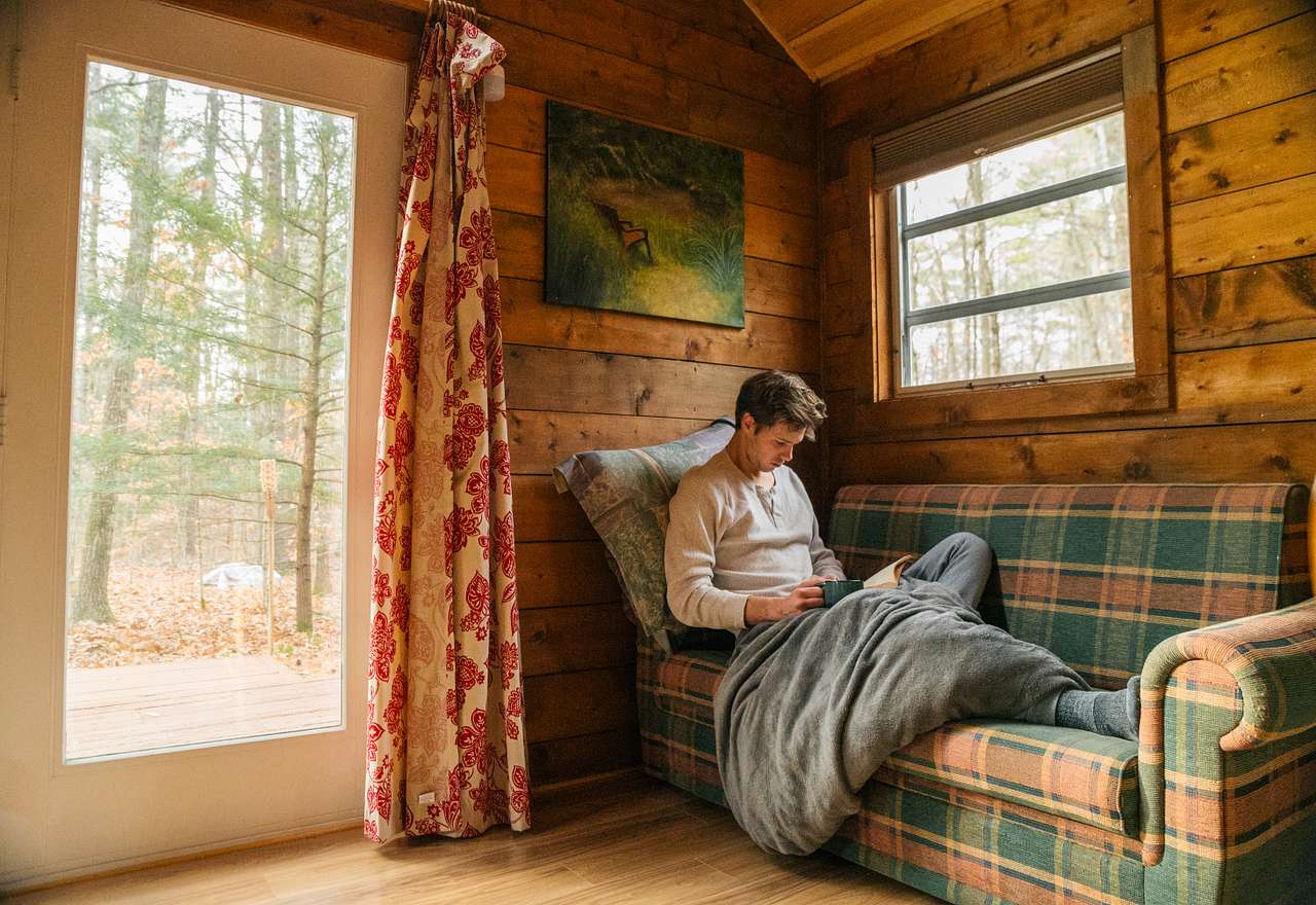 Emerald Green Cabin