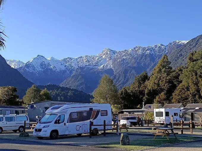 Fox Glacier TOP 10 Holiday Park