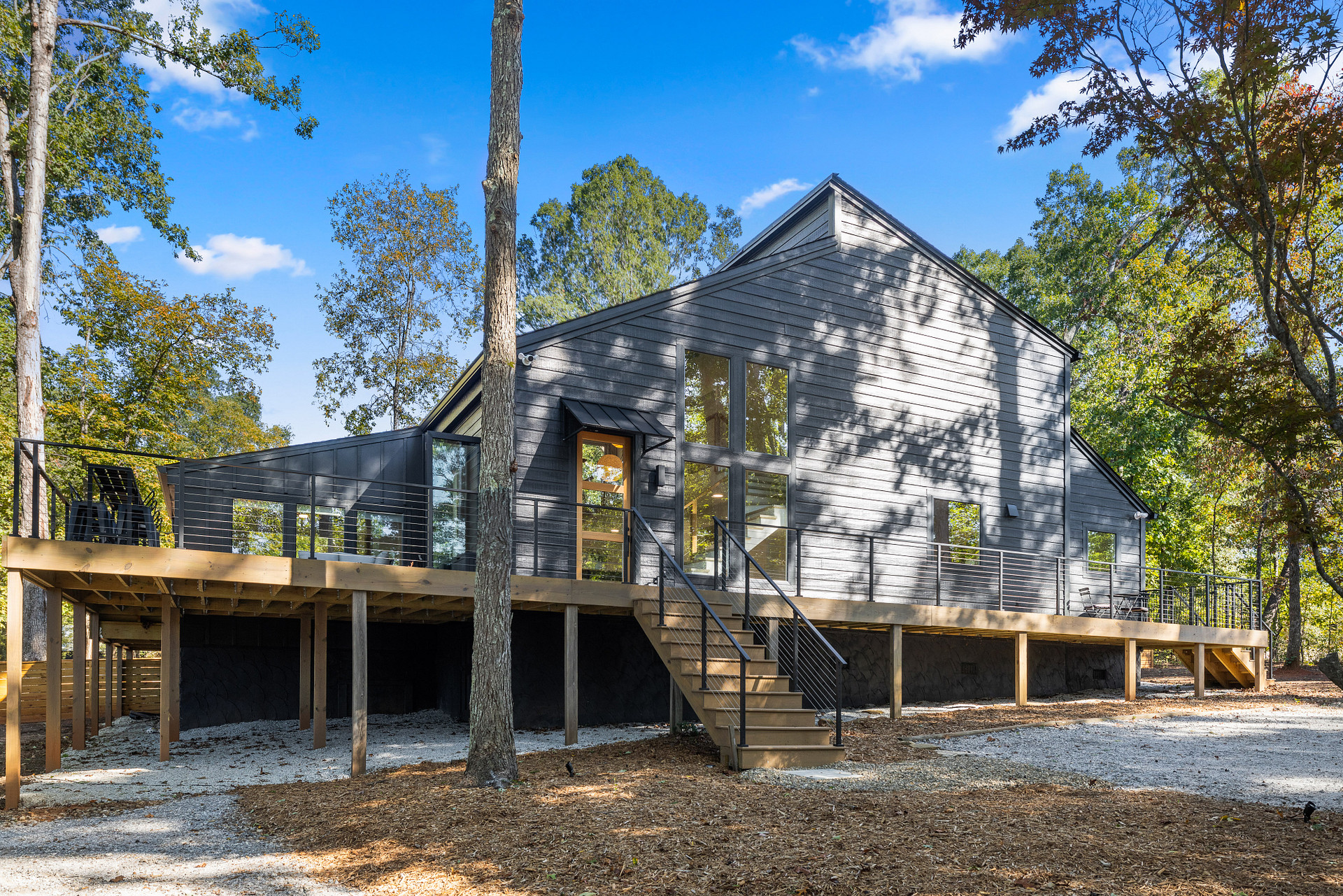 Luxury Cabin With Modern Amenities