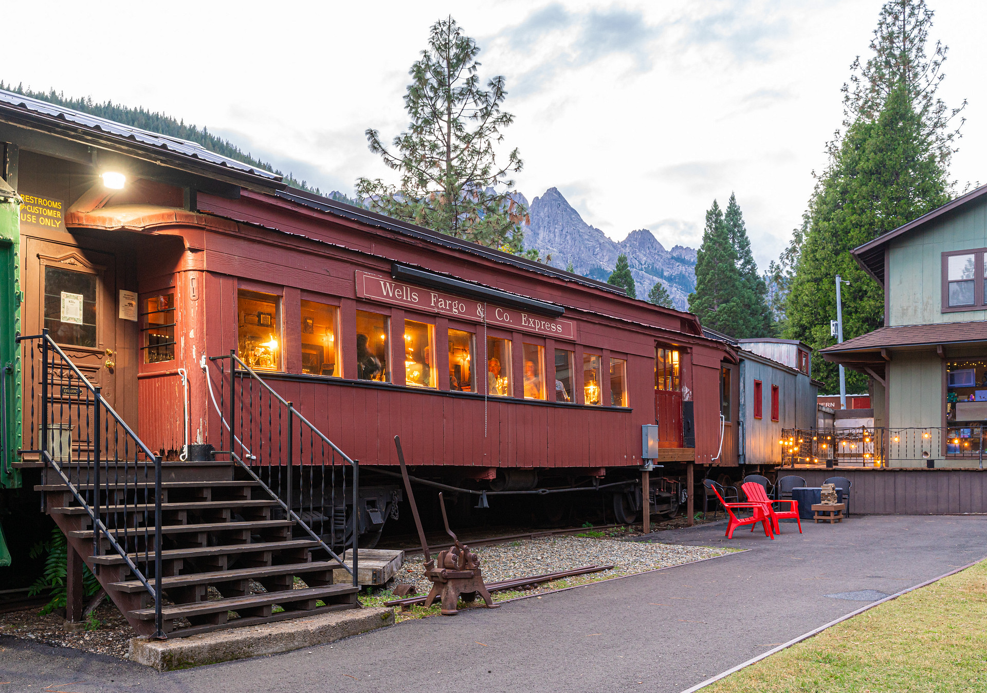 Jubilee Railroad Wilderness Lodge
