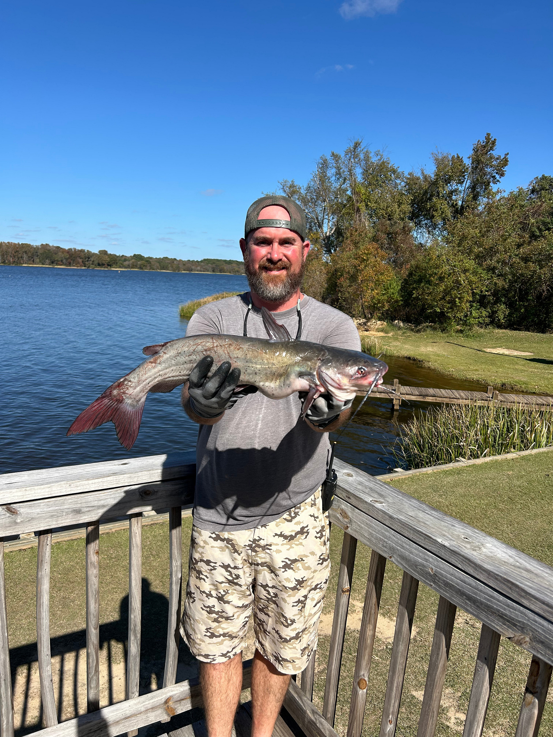 Crockett Lakefront RV Resort & Marina
