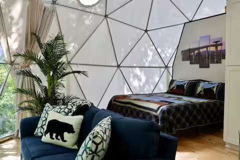 Stay At Soak Ash Creek