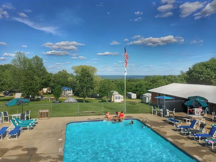 Sky High Camping Resort - RV Sites