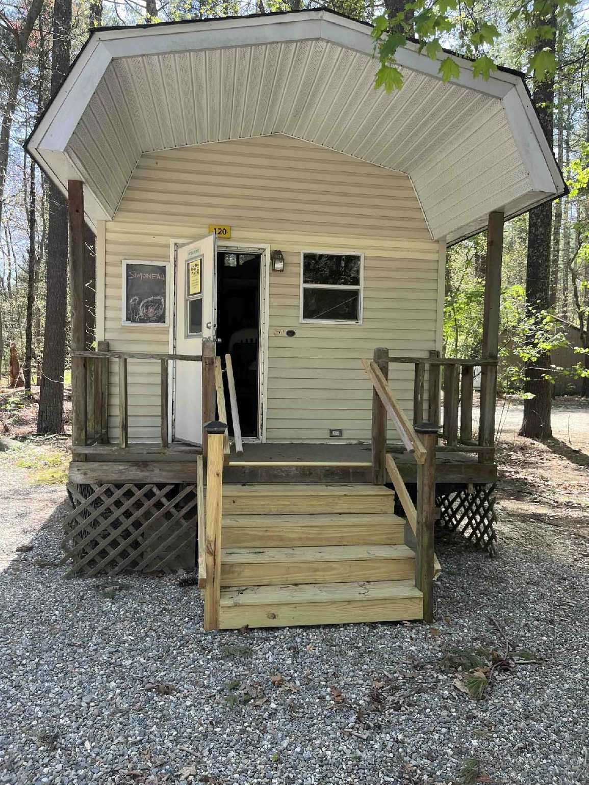 Cabins w/ Bathroom (Full Facility)