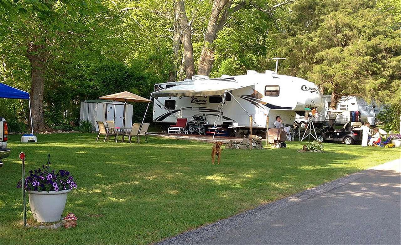 Wawaloam Campground, West Kingston, Rhode Island