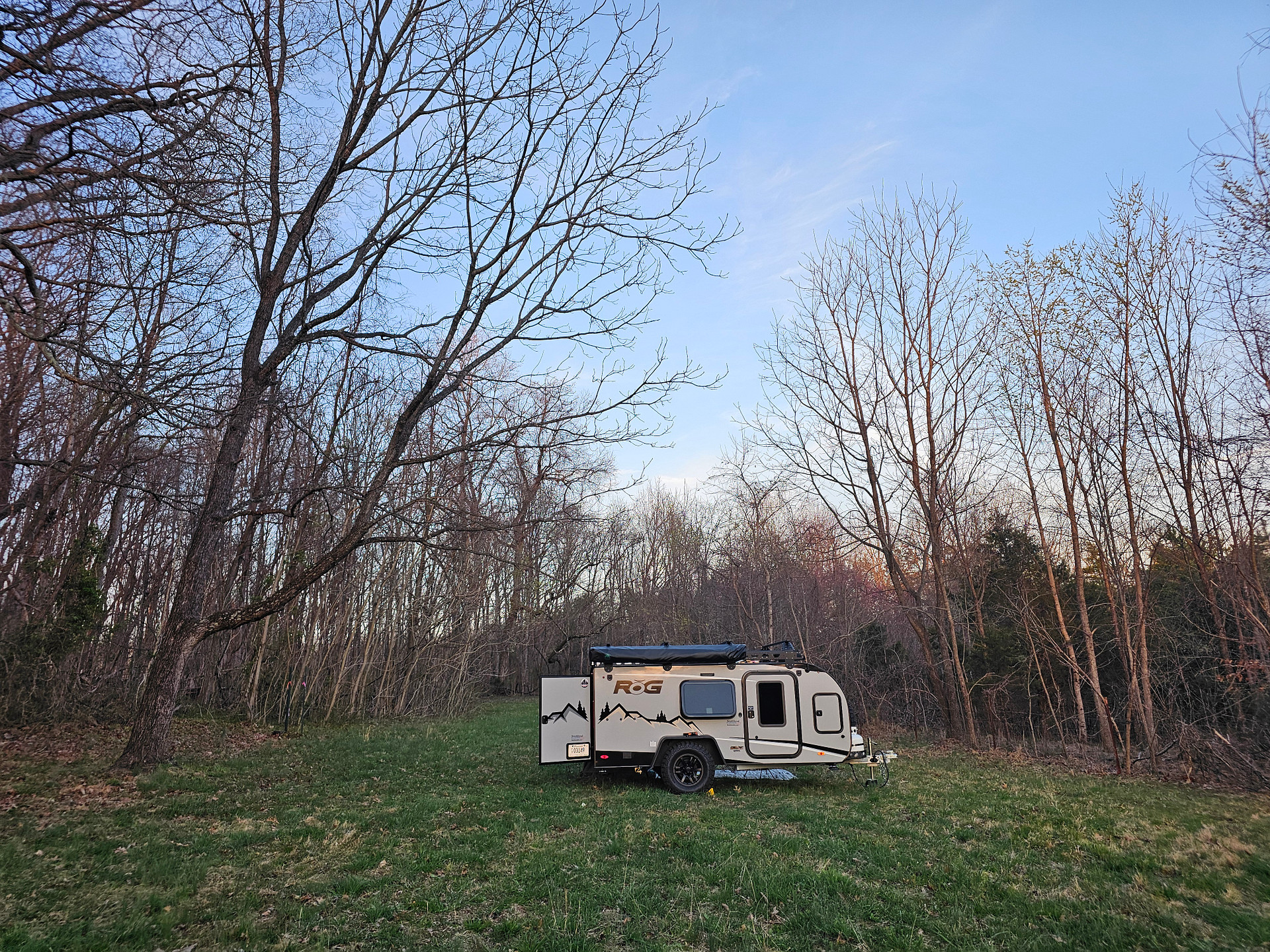 Secluded Black Fox Camping/Camper