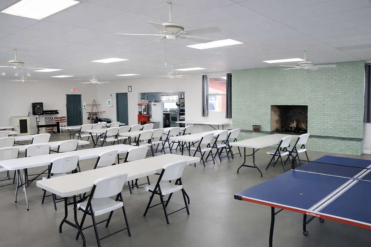 Meadowlark Shores RV Resort