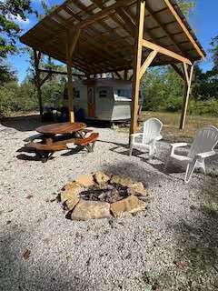 The Joey: Retro 70s Camper Getaway