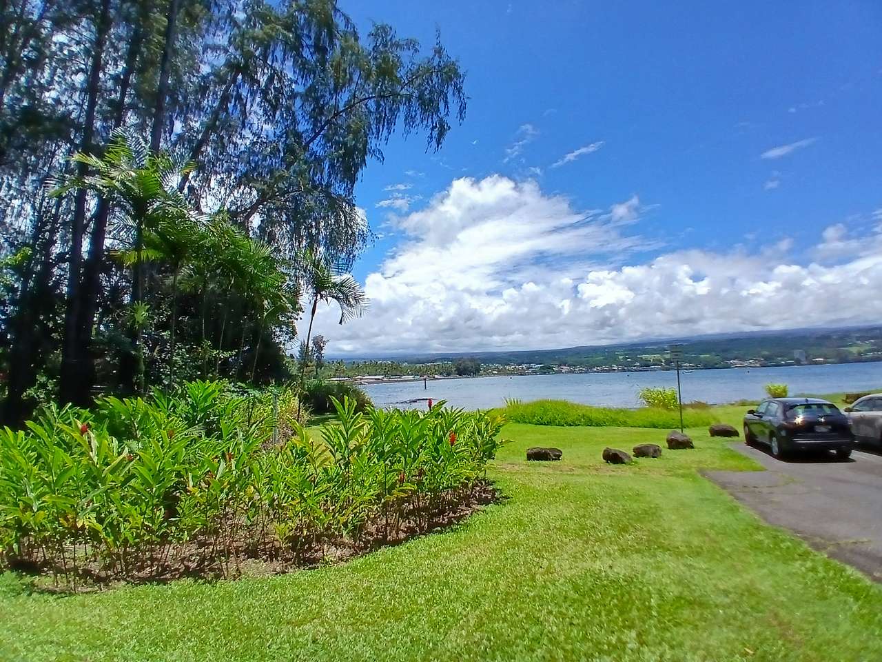 Volcano  Vacay Hale