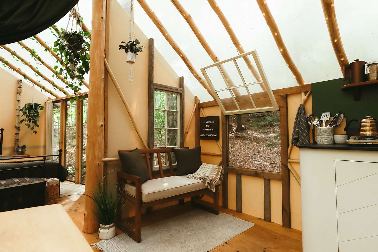 The Salisbury Hideouts