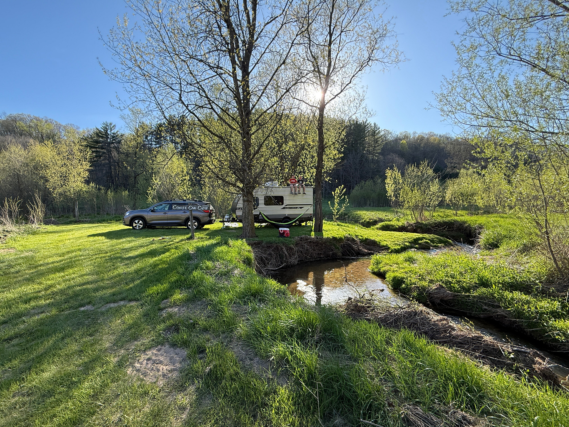 Tight fit to get the 19.5 ft camper in and out, but we made it!
