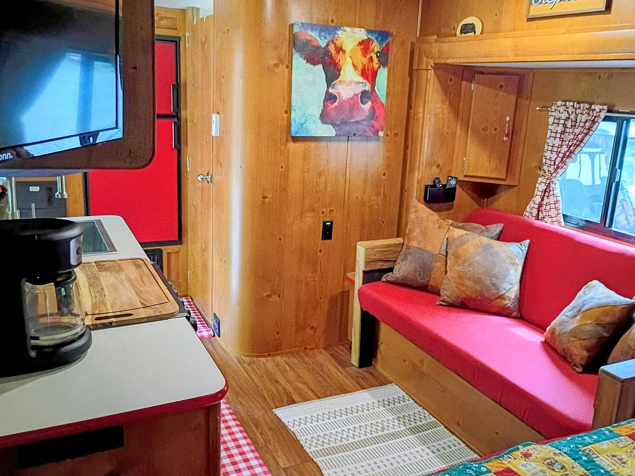 Elsie's adorable and cozy interior! Her namesake is proudly displayed on the wall!