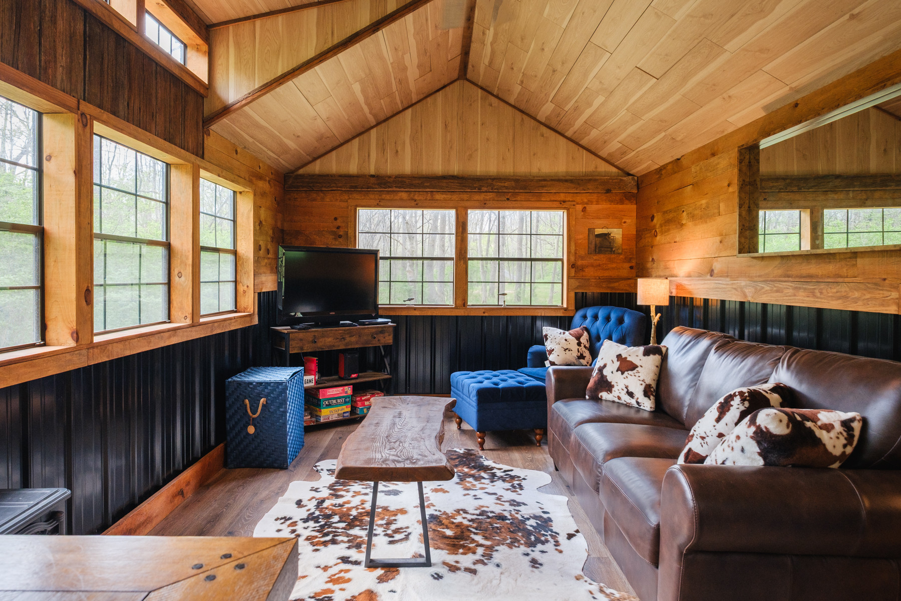 I really enjoyed relaxing the little cabin