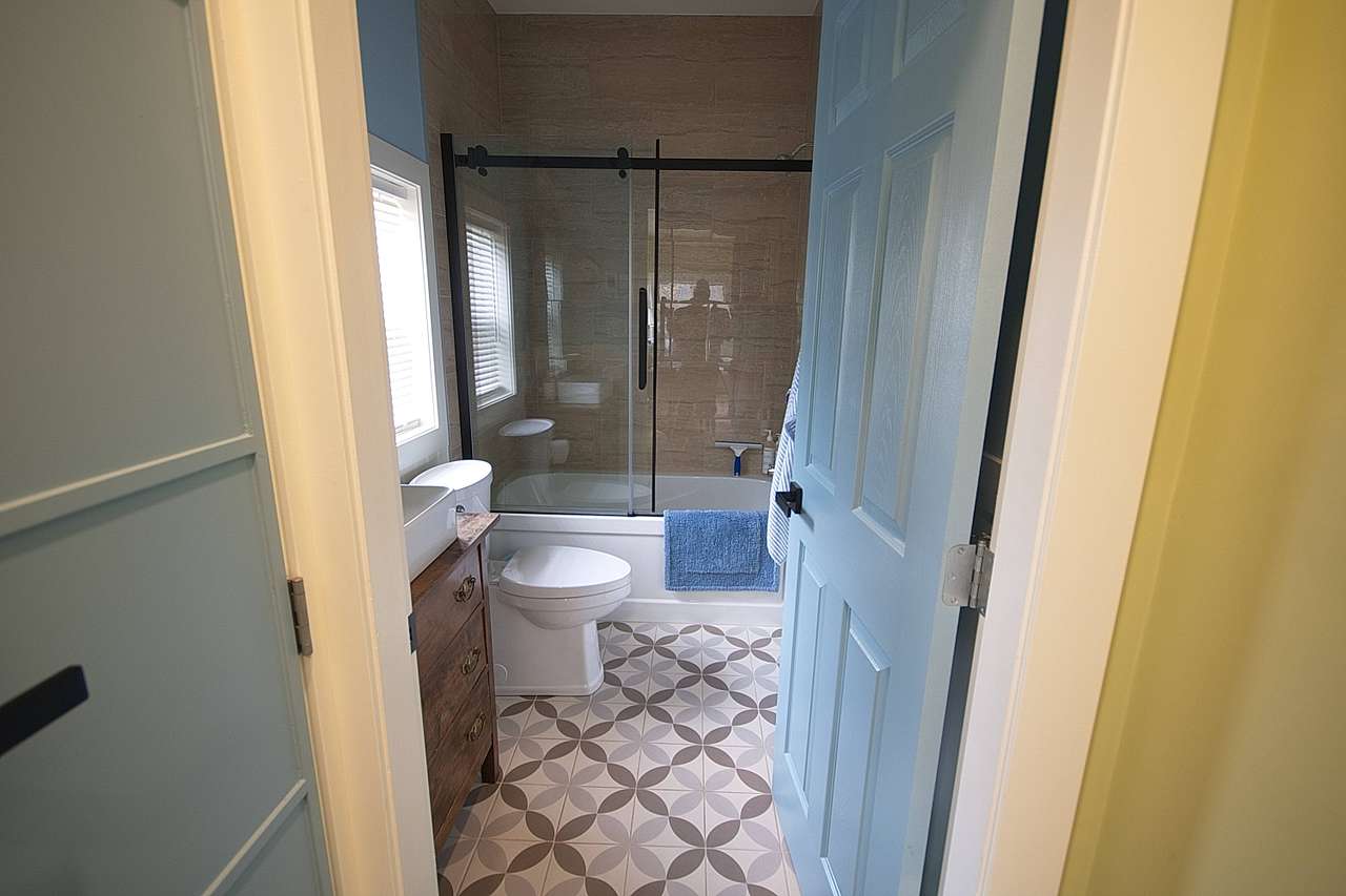 Heated tile floor in the bathroom.