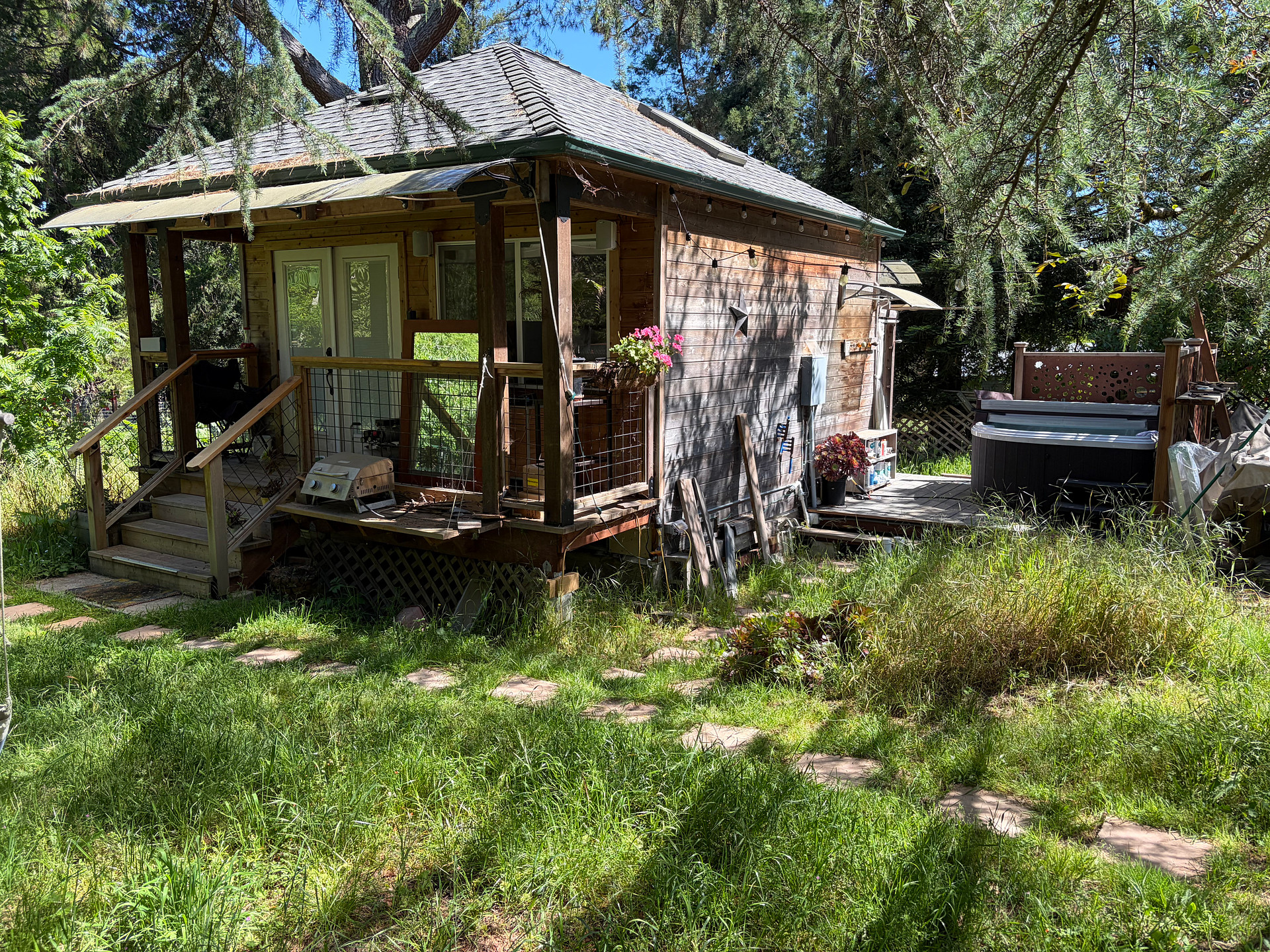 The Crooked Cedar Cottage