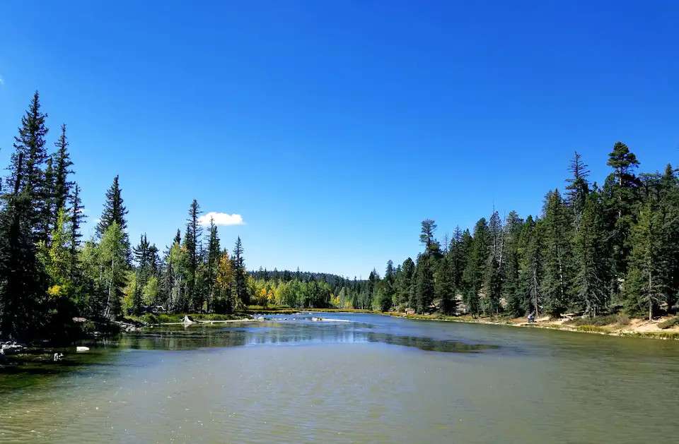 Cozy Cabin centrally located to Bryce & Zion