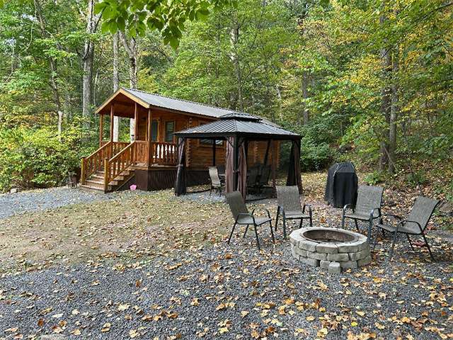 Camp-A-While Campground - Cabin