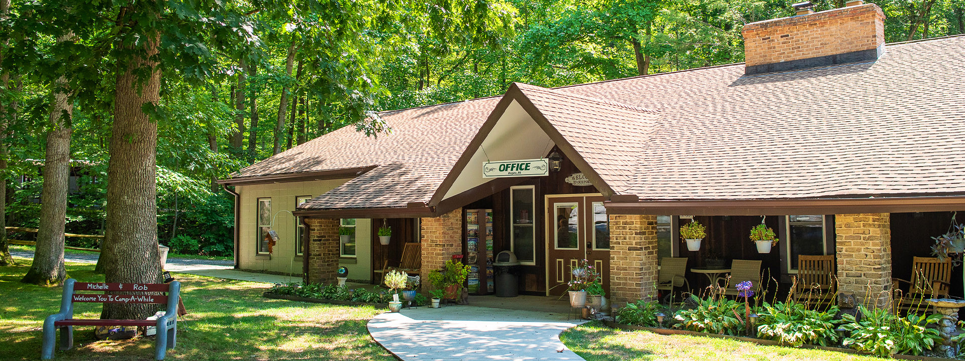 Camp-A-While Campground - Cabin