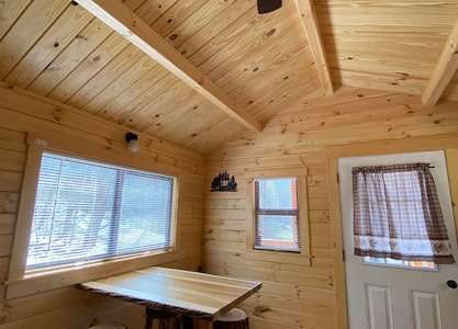 Camp-A-While Campground - Cabin
