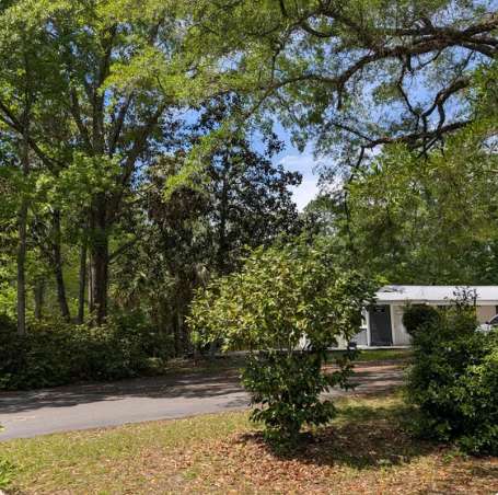 Blackbirds Hideaway Resort & Graceville Campground