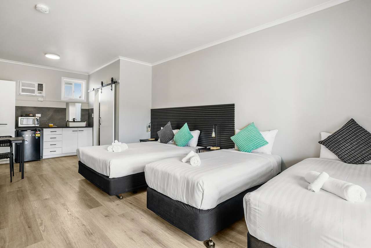 Carrum Downs Motel & Campground
