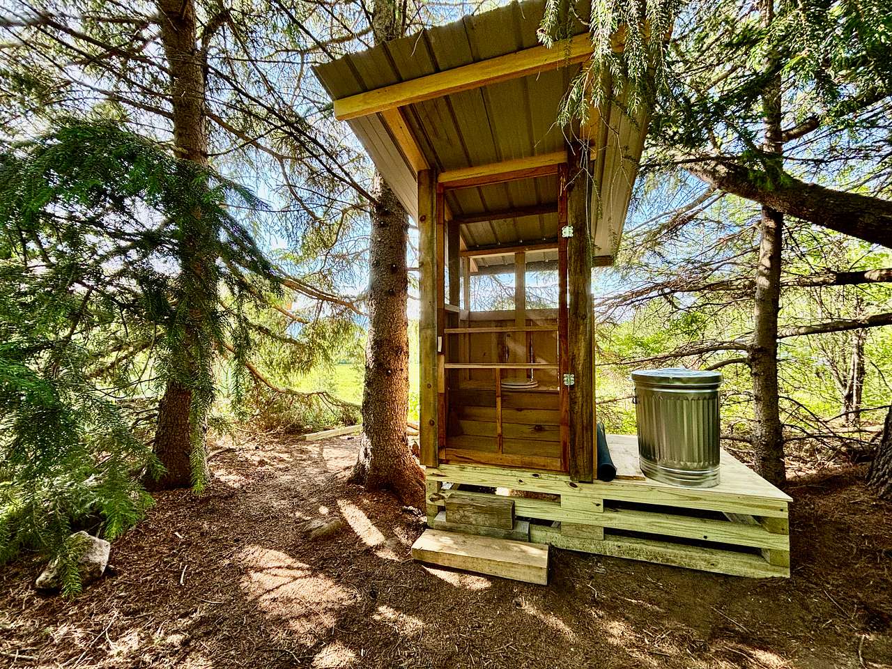 The Woolly Nook l Adirondack Tiny