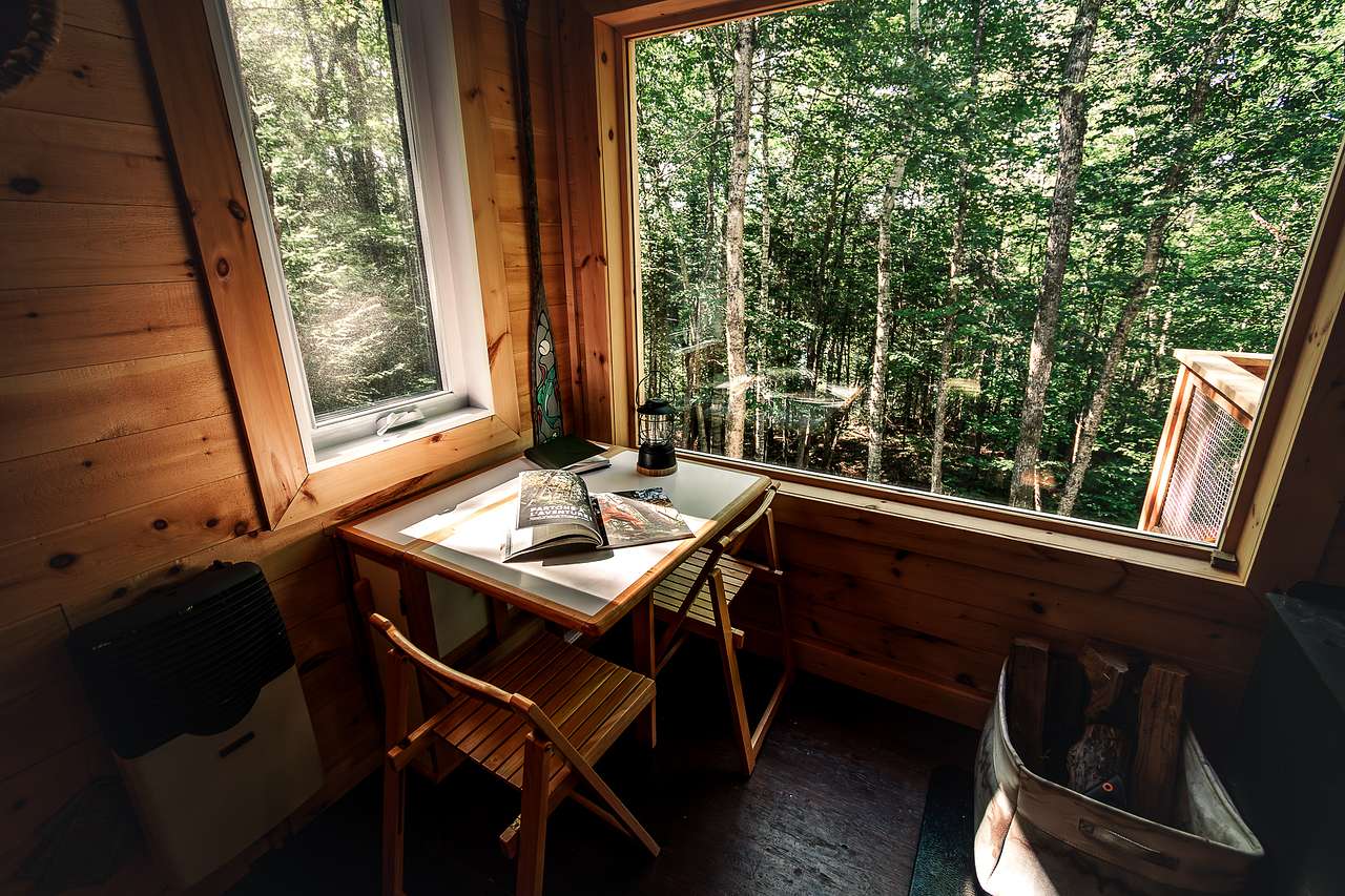 Lièvre Rouge · Wilderness Retreat