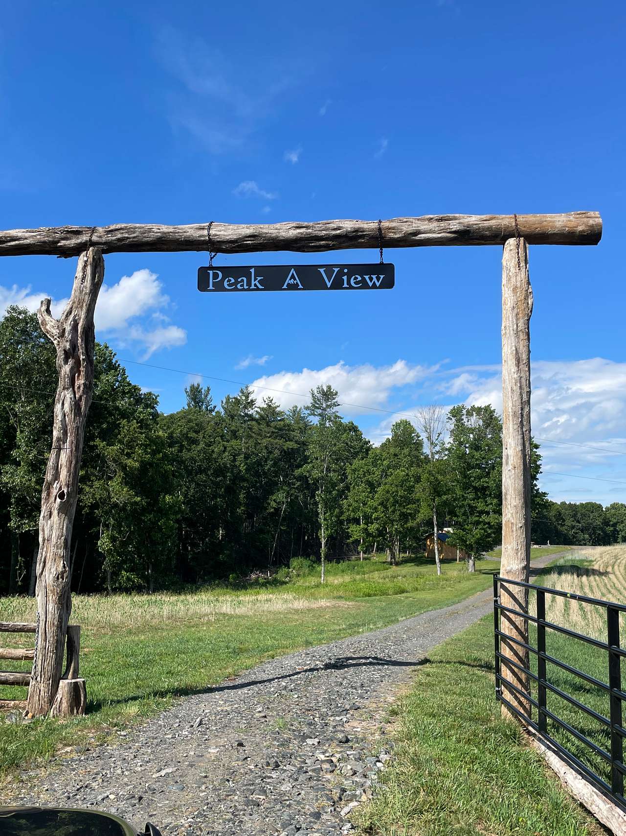 Peak A View Farm & Camp