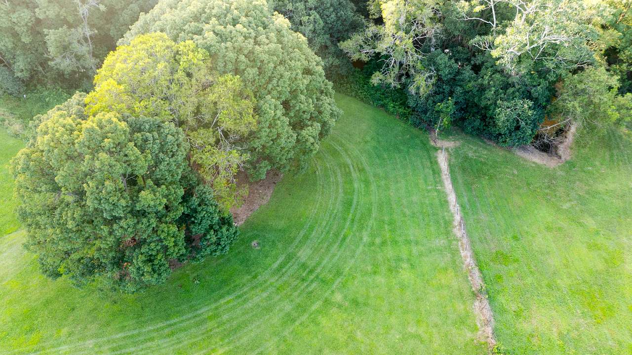 Hills on Lawnville