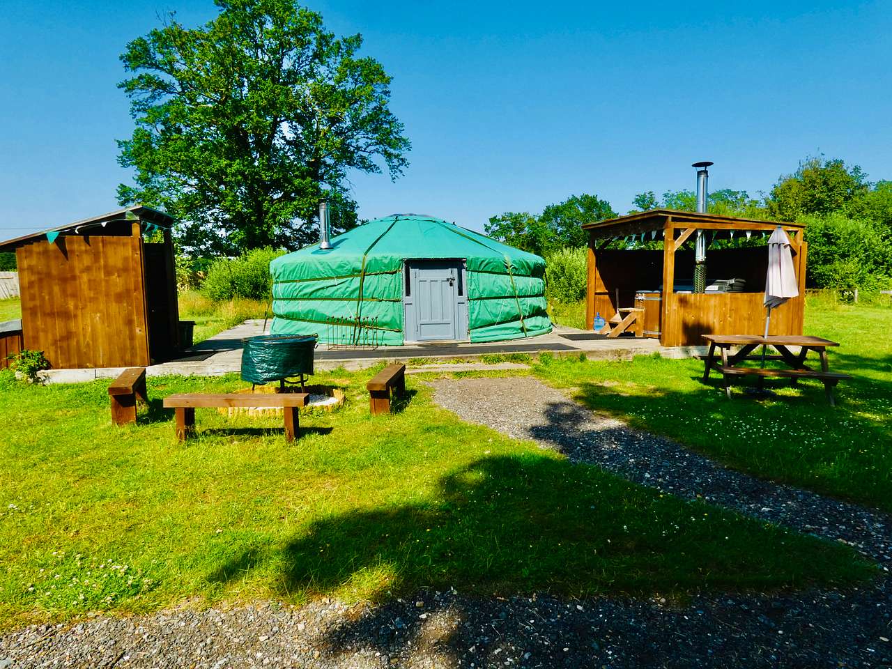 Glamp and Tipple